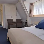 Het Gouden Boltje 호텔 2*